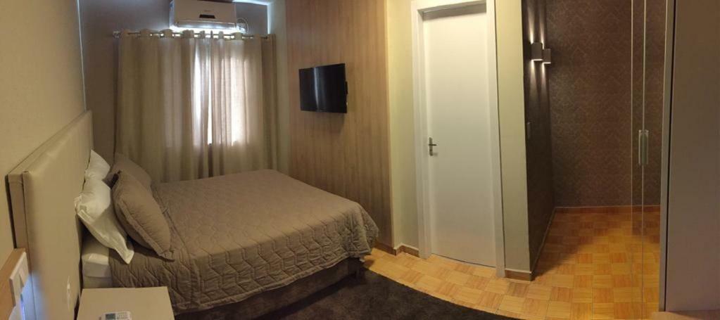 Hotel Zenf Papanduva Екстер'єр фото